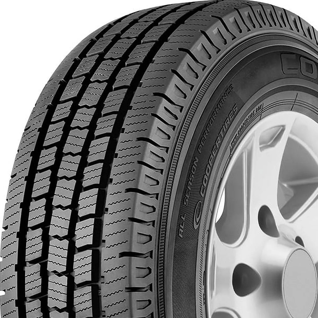 275/65R18 123 S Tire P260