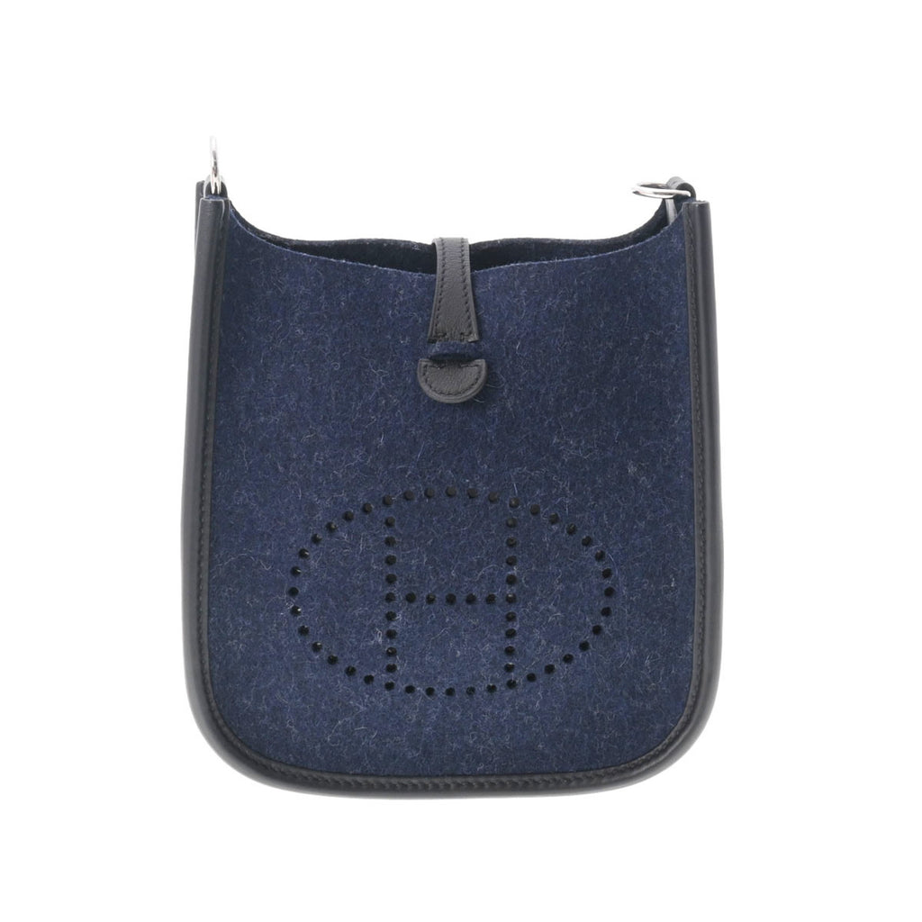 Pre-Owned Navy Felt Shoulder Bag Z644416
