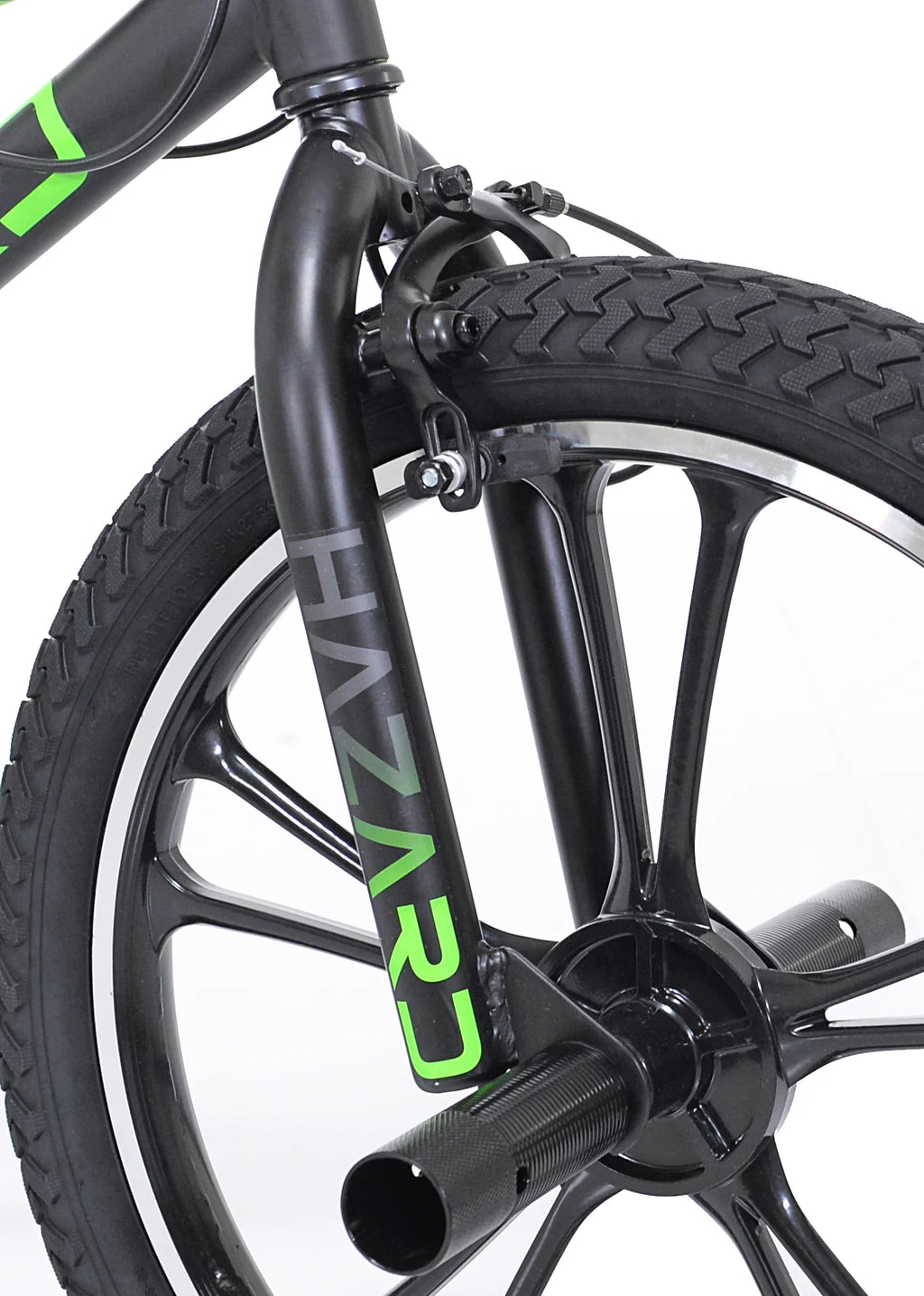 Green and Black Boy's BMX Bike T680478