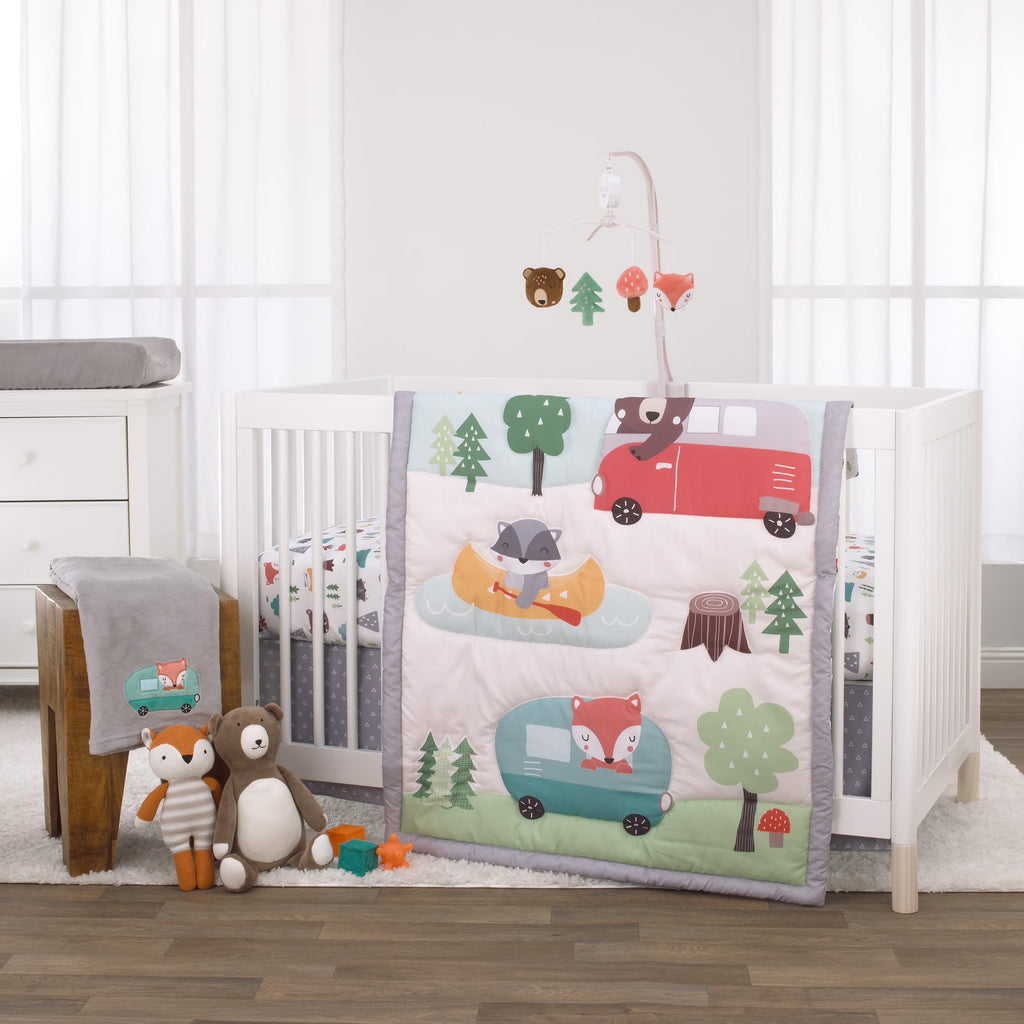 3-Piece Nursery Crib Bedding Set with Comforter, Fitted Crib Sheet and Dust Ruffle W485