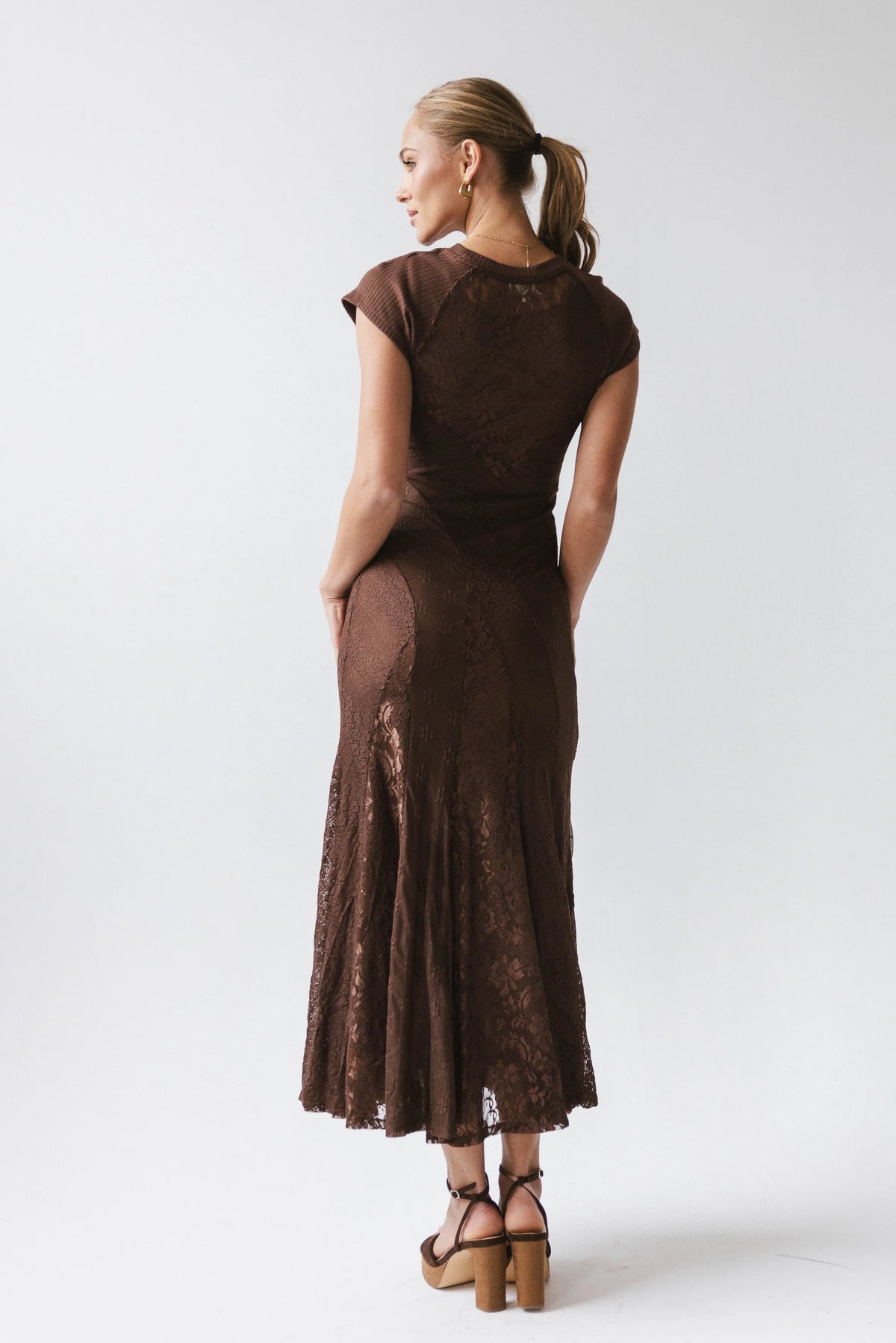 Brown Lace Maxi Dress E90621