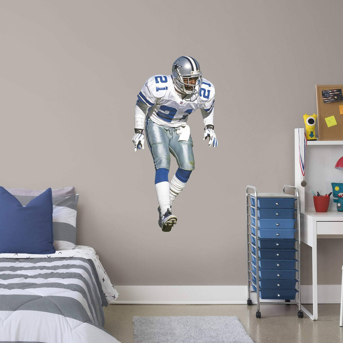 Removable Wall Decal Giant Athlete + 2 Wall Decals J5348