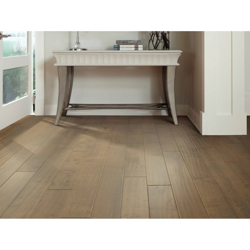 Hardwood Flooring I59811
