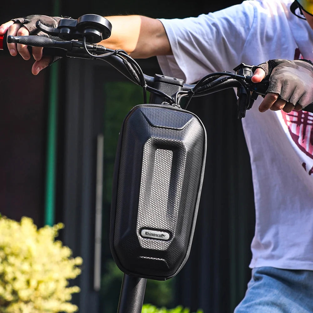 4L Waterproof Front Fork Bicycle Bag O4002