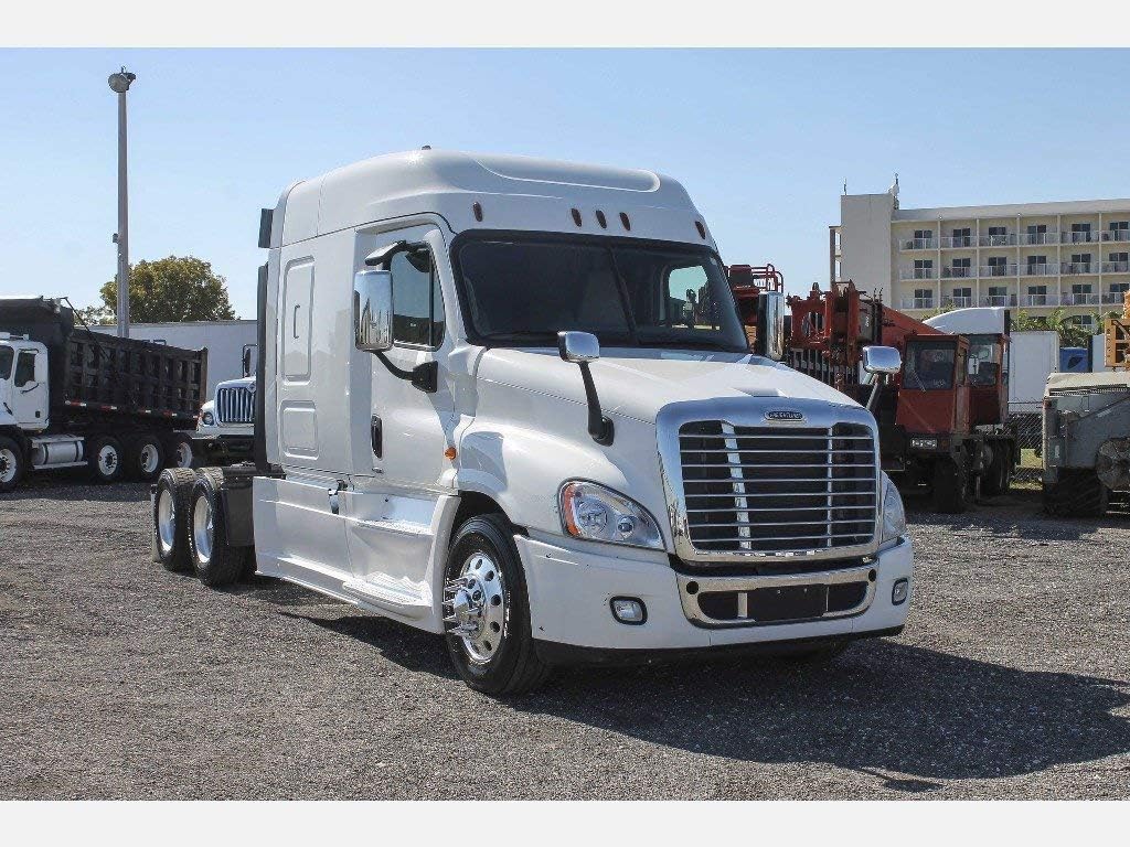 Black Hood Mirror Pair for Freightliner Cascadia U344