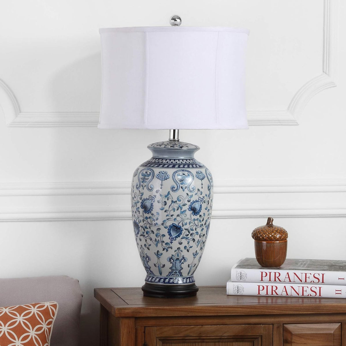 Blue/ White Ginger Jar Table Lamp H4817