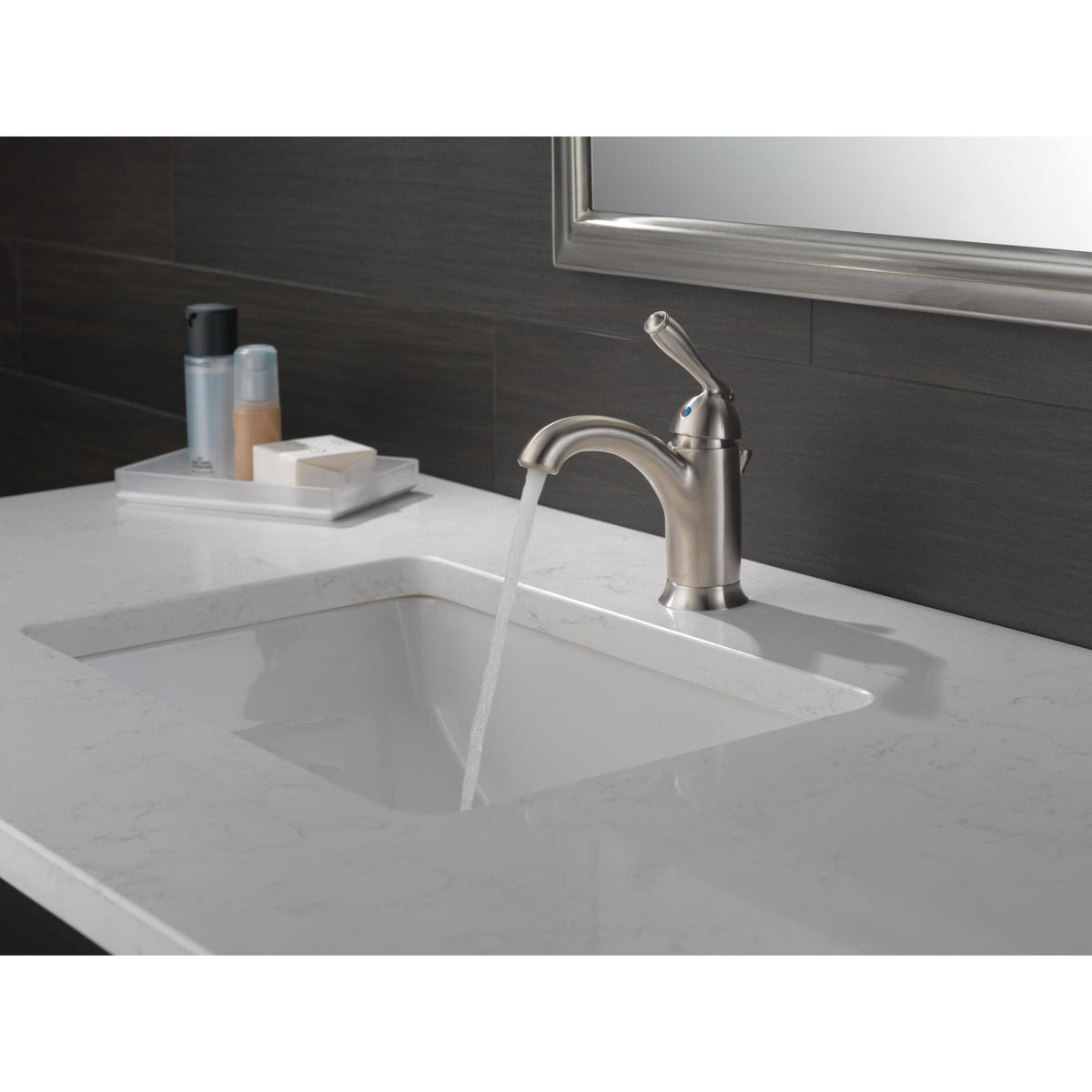 Chrome Single Handle Bathroom Faucet F286