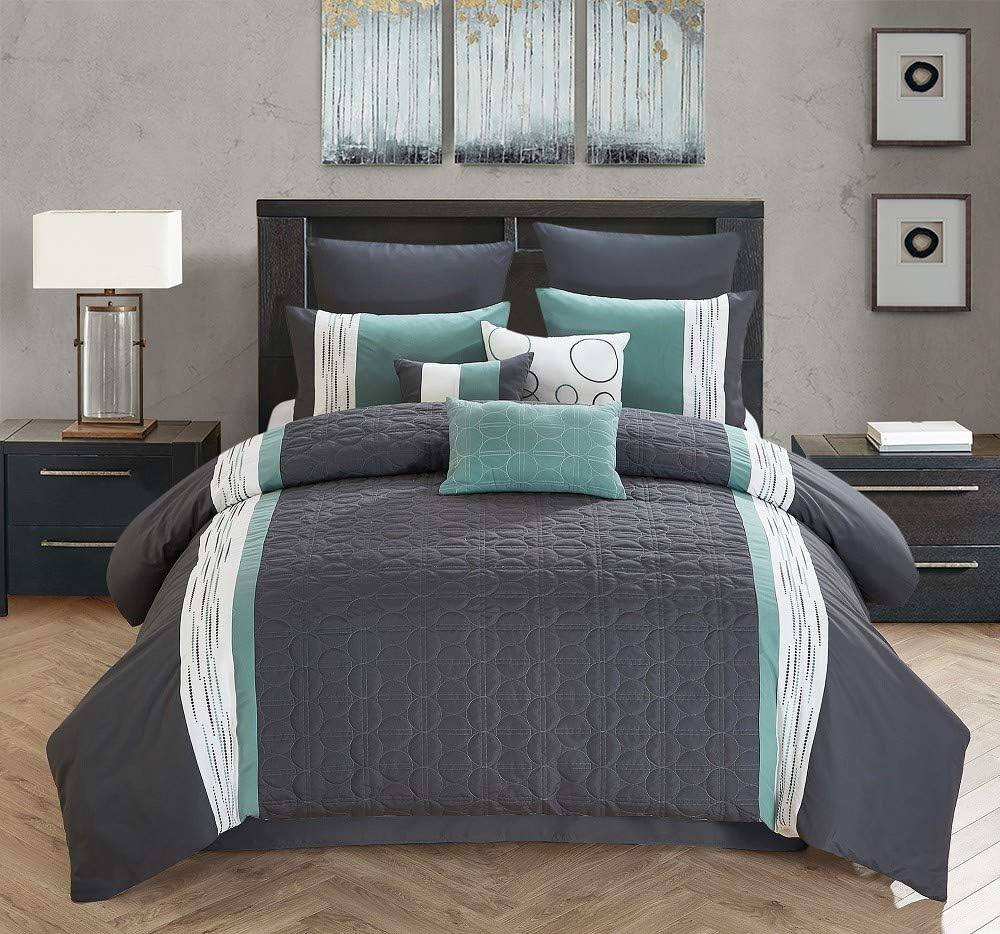 4 Piece Curtain Set with Attached Sheer Backing G12534