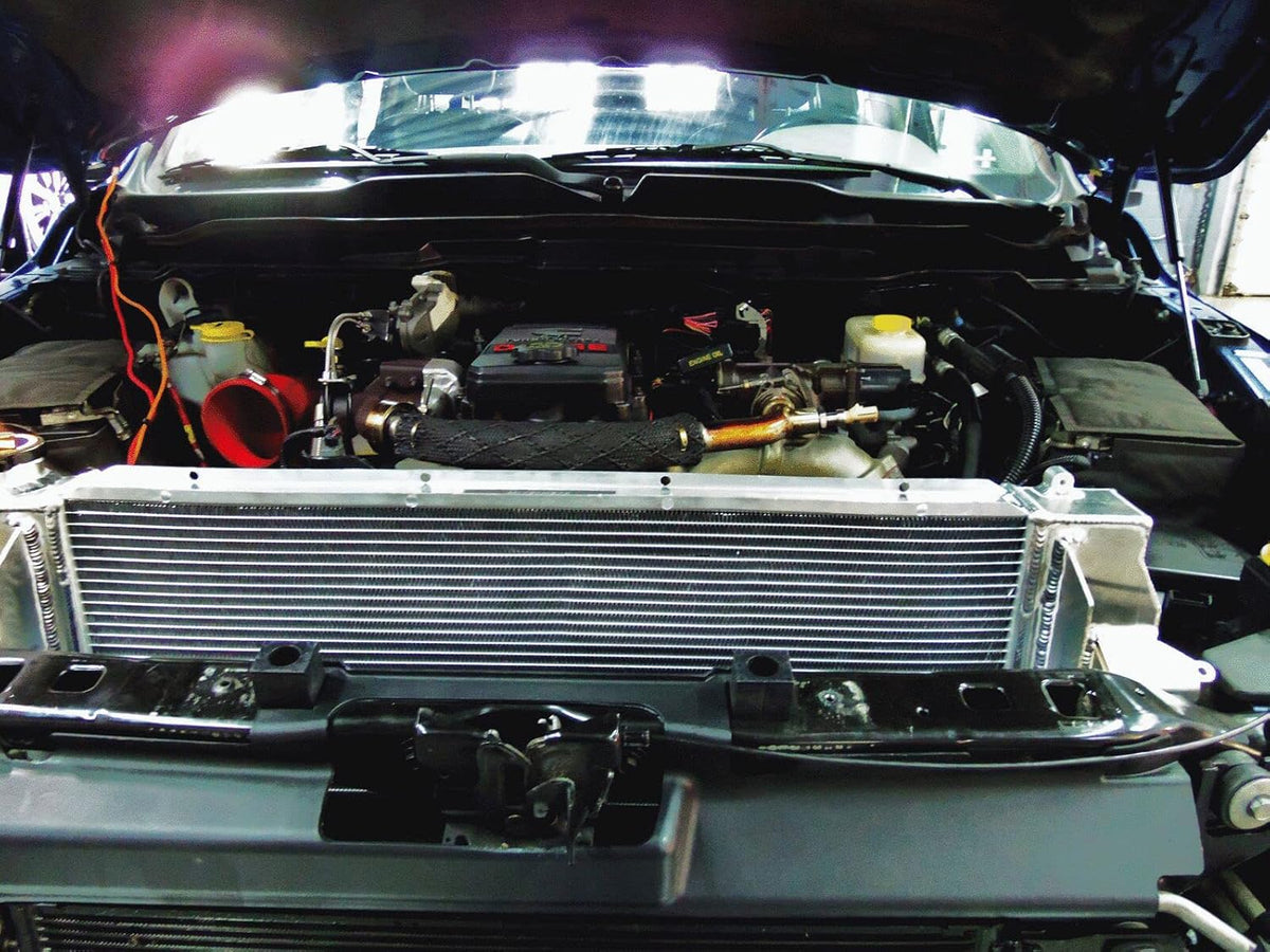 2 Rows Radiator Compatible For Dodge Ram 2500 Ram 3500 Chassis Cab 5.9L 6.7L Cummins 2003-2009 S7463