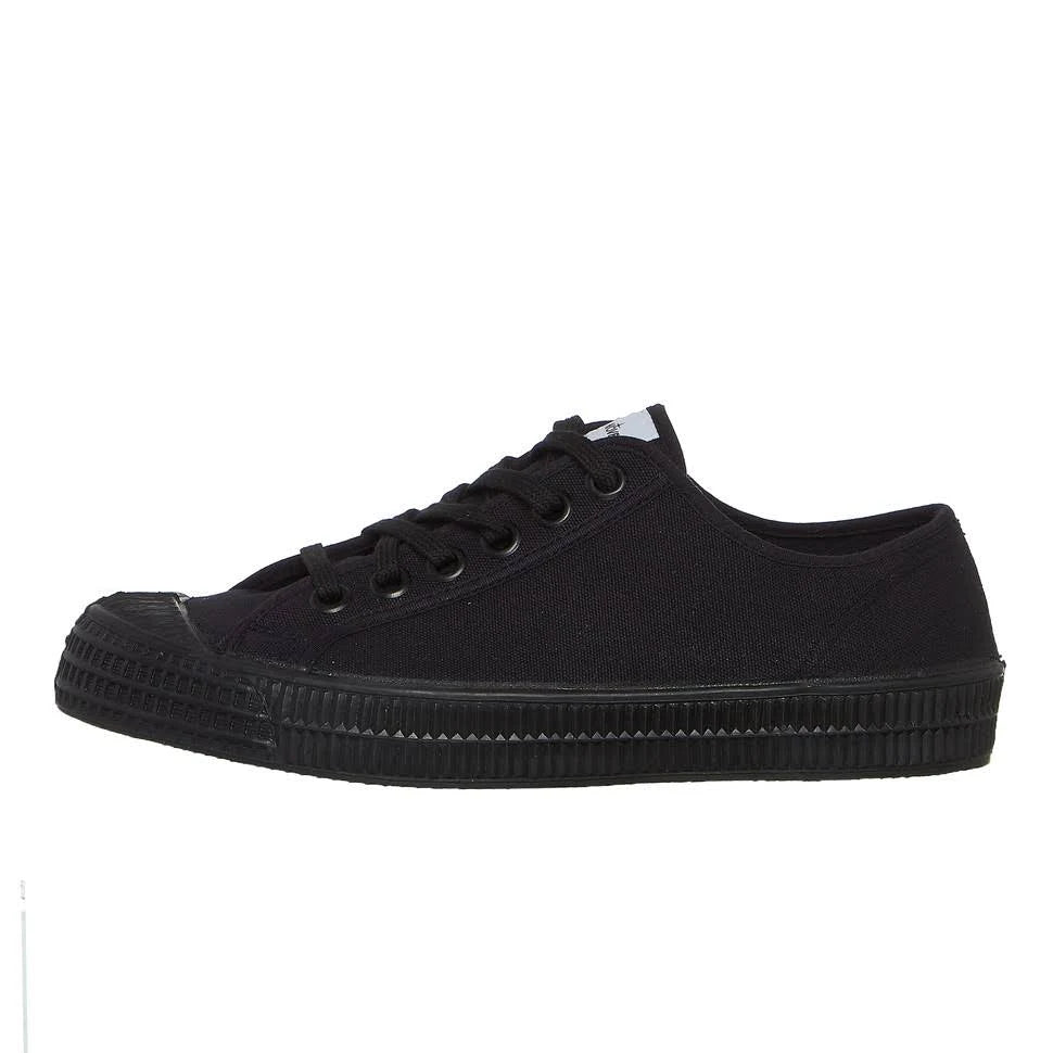 All Black Star Master Classic Shoes W650