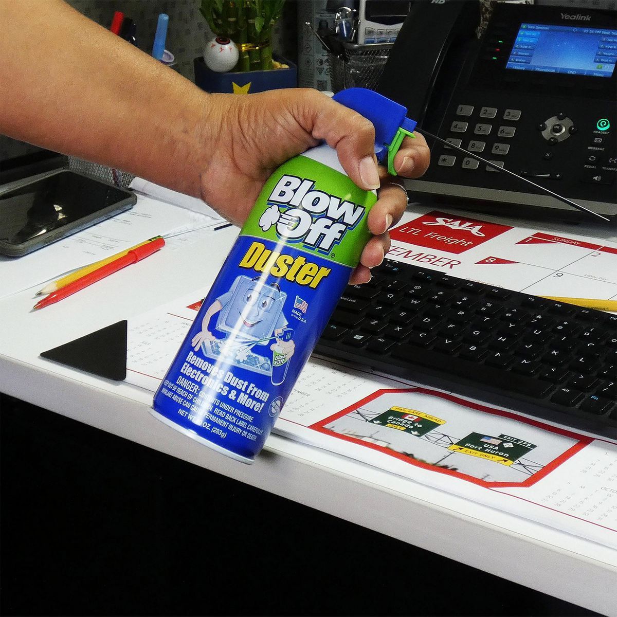 10 Oz. Compressed Air N73725