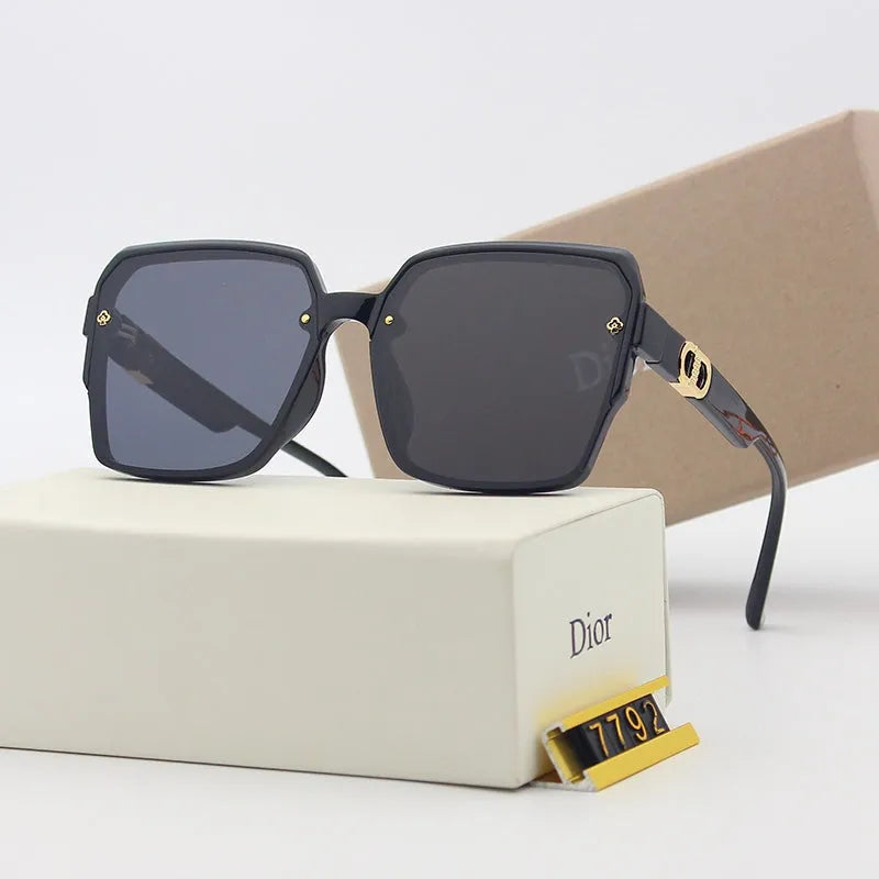 Mosaic Polarized Sunglasses B34256