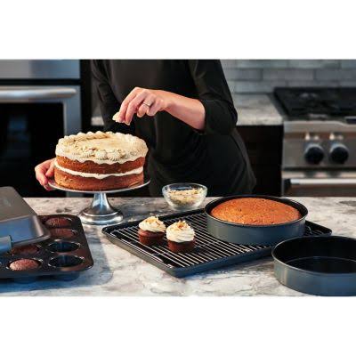 Nonstick 6 pc. Bakeware Set Z84205