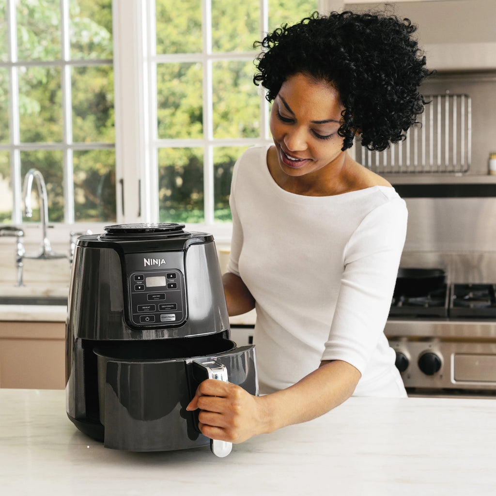 Black 4QT Air Fryer A508411