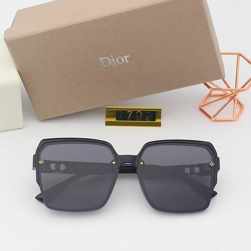 Mosaic Polarized Sunglasses B34256