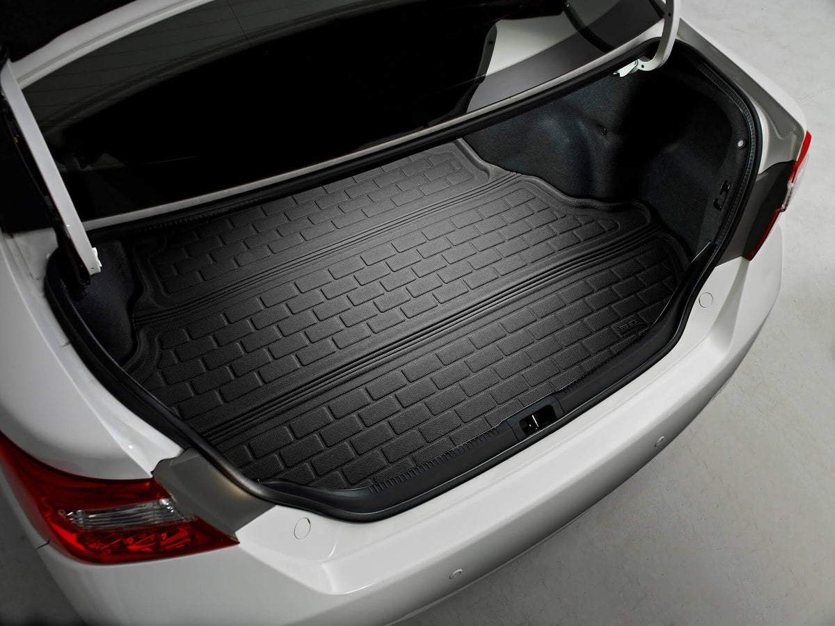 Black Cargo Liner Z829010