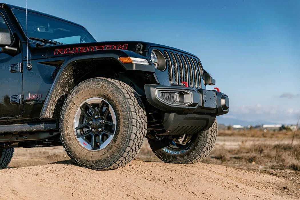 LT255/80R17 Open Country A/T III Tire B877