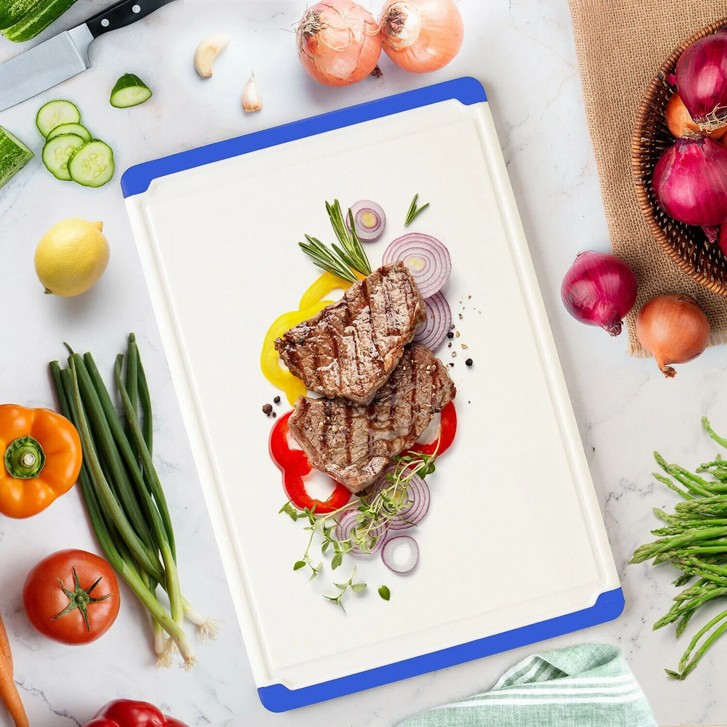 Blue Plastic Cutting Board with Drip Grooves N827153
