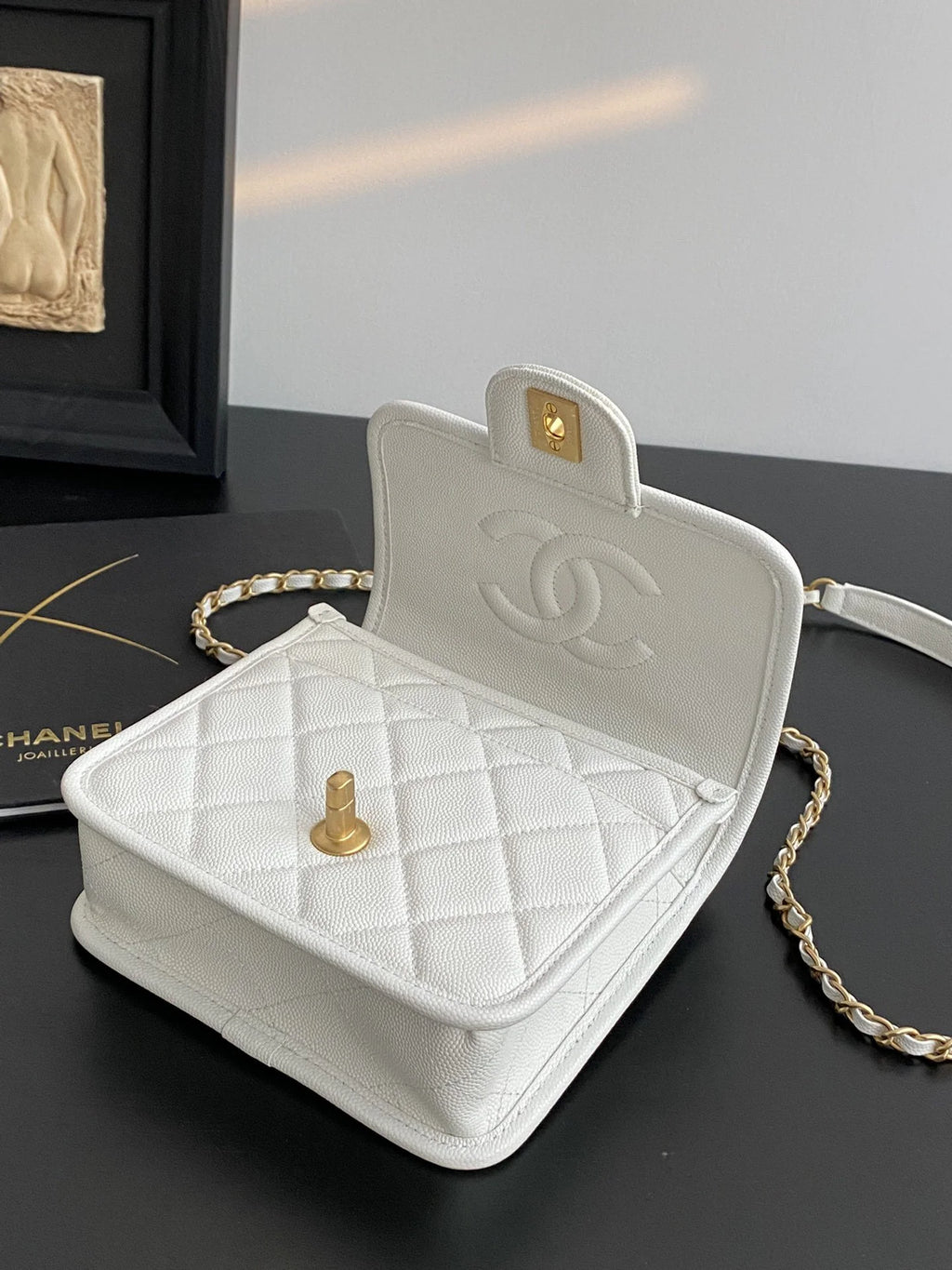Small Flap Bag With Top Handle White K6060
