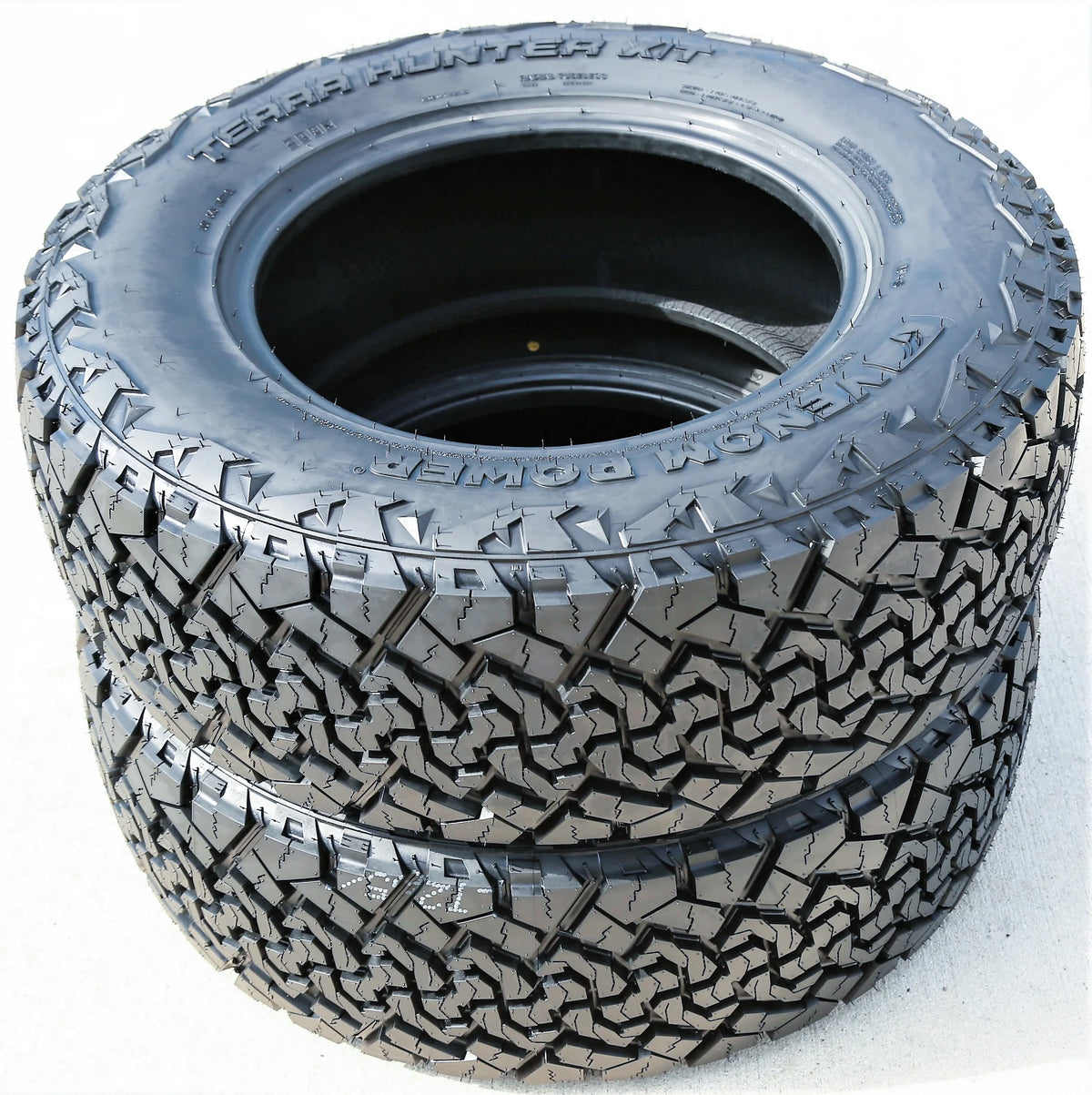 265/65R18 116T XL Extreme Terrain Tire G879