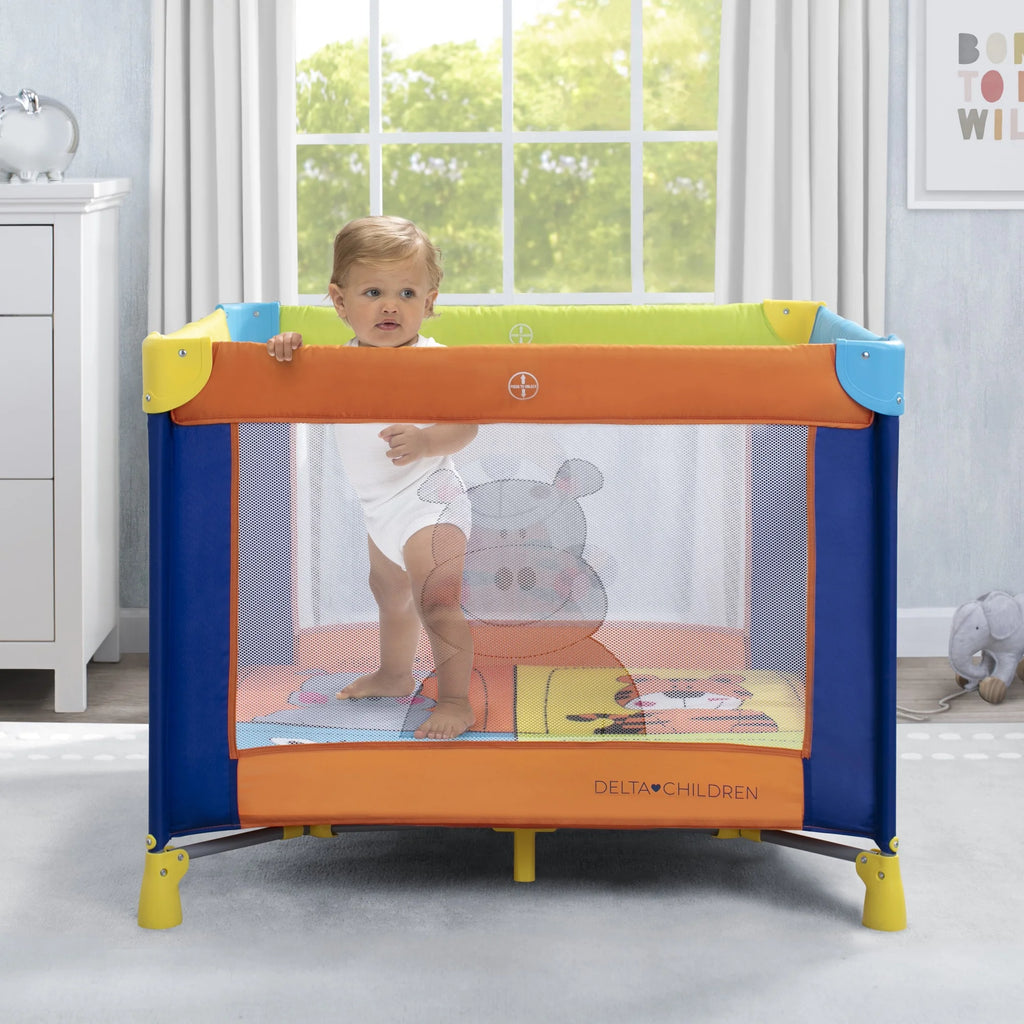 Play Yard U58021